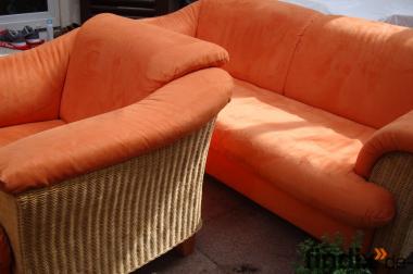 1A Couchgarnitur 3Sitzer, + 2 Sessel orange ,Seiten 