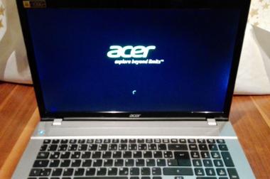 Acer Aspire Laptop 17 Zoll! wie NEU! mit Nivdia 