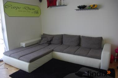Couch von Kika