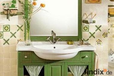 Grünes Badezimmermöbel