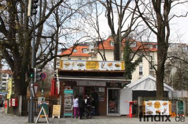 Imbiss - kiosk - Stehcaffee Im München zu verkaufen
