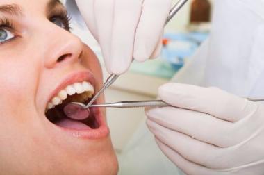 Ist Ihr Zahnarzt zu teuer ???