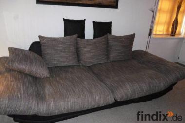 Mega Sofa gebraucht 1/2 Jahr alt mit Rechnung