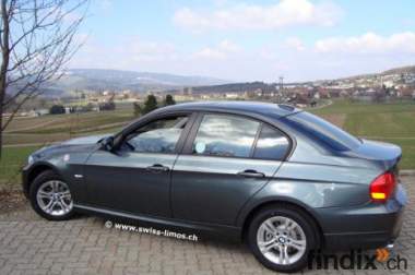 BMW 318i; Tasman Metallic; km 2050! 10/08