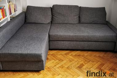Couch- Eckbettsofa mit Bettkasten wegen Umzug 