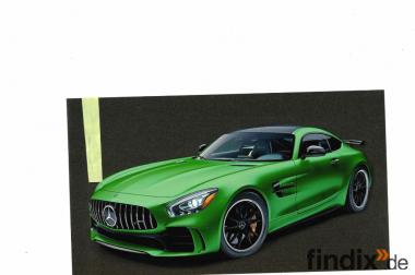 Grüner Mercedes Sport auf Hochglanzbild auf 