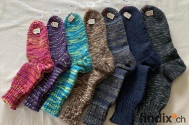 Handgestrickte Socken in diversen Grössen/Farben
