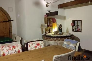 Haus mit Gästehaus in Caacupe-Cabanas / Paraguay