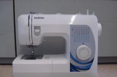 Nähmaschine Brother XQ 3700, neu, mit 