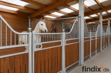Pferdeboxen kaufen - Stallfronten für Pferdeställe 