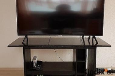 Phonoschränkchen mit abnehmbarer Standplatte für TV