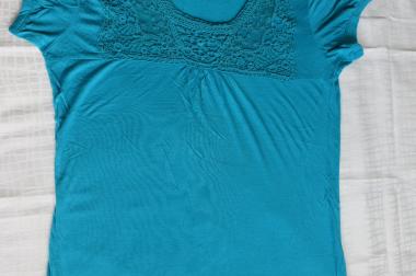 Schӧne blaue Bluse/T-shirt  Gr L, NEU