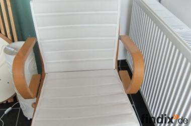 Stuhl - weiße Sitzauflage