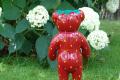Erdbeerbär 40cm hoch stehend für Ihren Garten 3D 