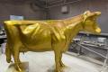 Holstein Friesian Kuh lebensgroß 3D in Goldfarben Lackierung