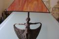 neue Tisch Lampe Jugendstil mit Messingfuss Dame und 