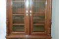 Schrank Vitrine