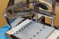 Schwungrad Aufschnittmaschine manuell mit Sockel